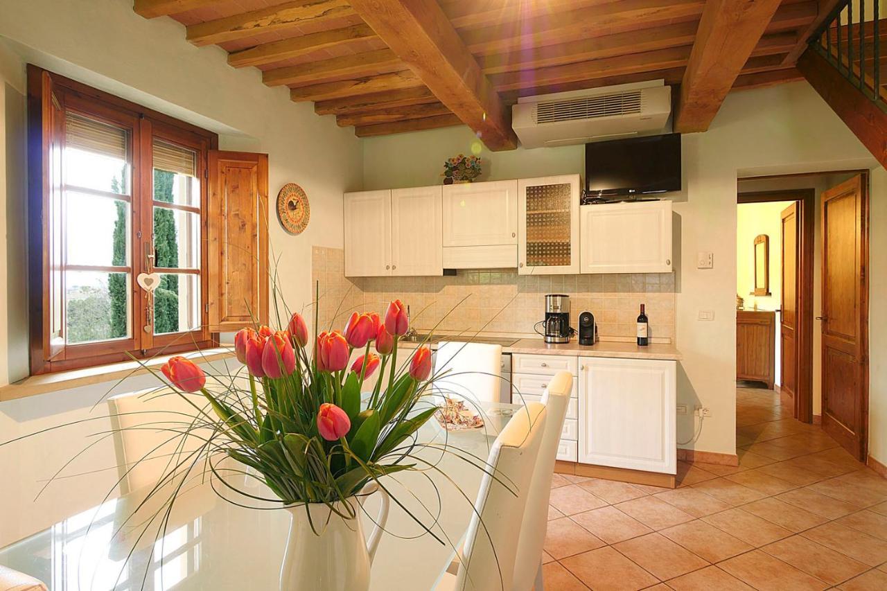 Agriturismo Le Vallette บิบโบนา ภายนอก รูปภาพ