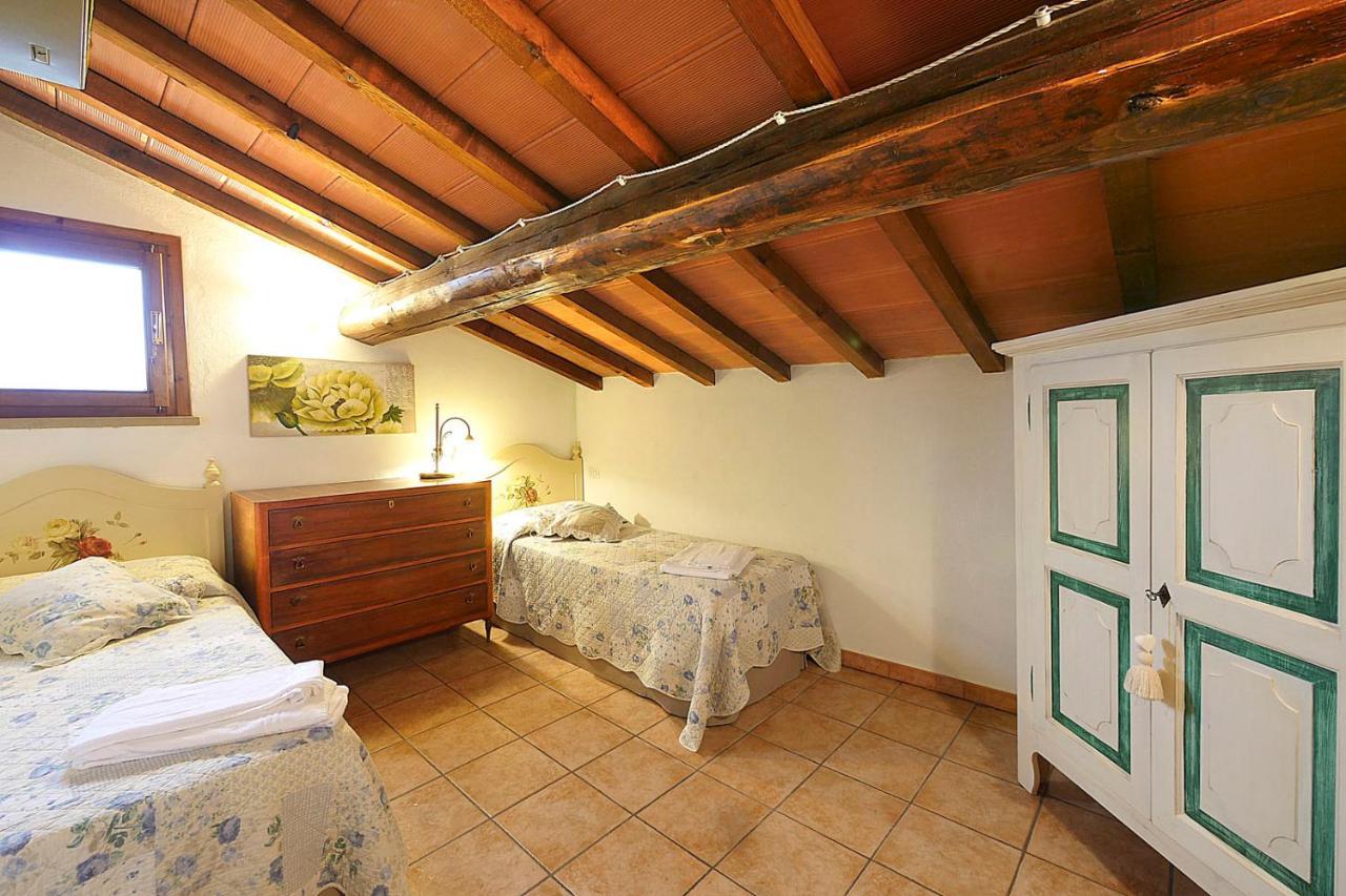Agriturismo Le Vallette บิบโบนา ภายนอก รูปภาพ