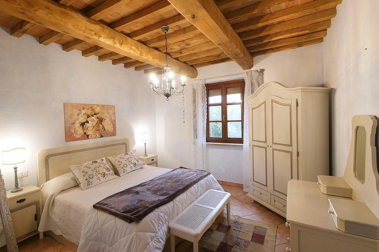 Agriturismo Le Vallette บิบโบนา ภายนอก รูปภาพ