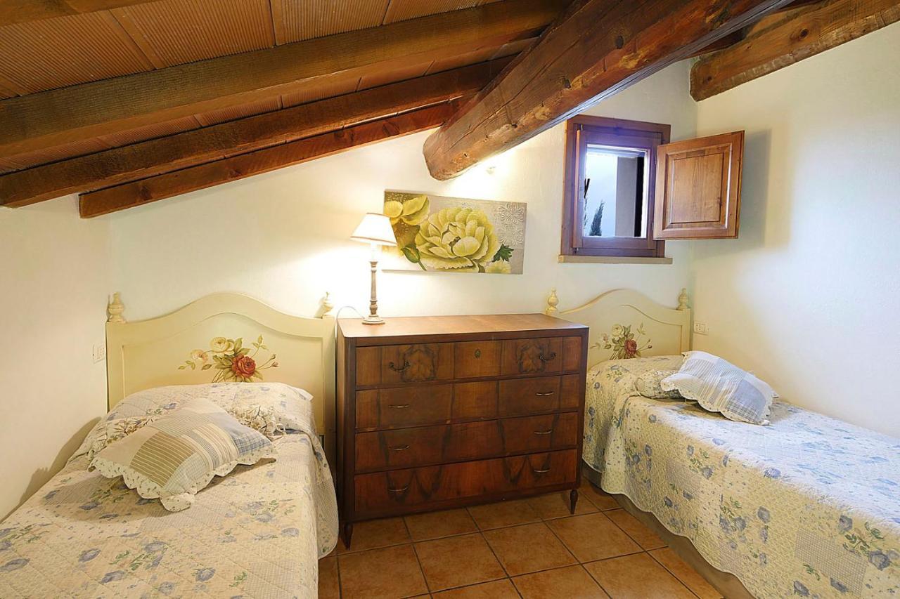 Agriturismo Le Vallette บิบโบนา ภายนอก รูปภาพ