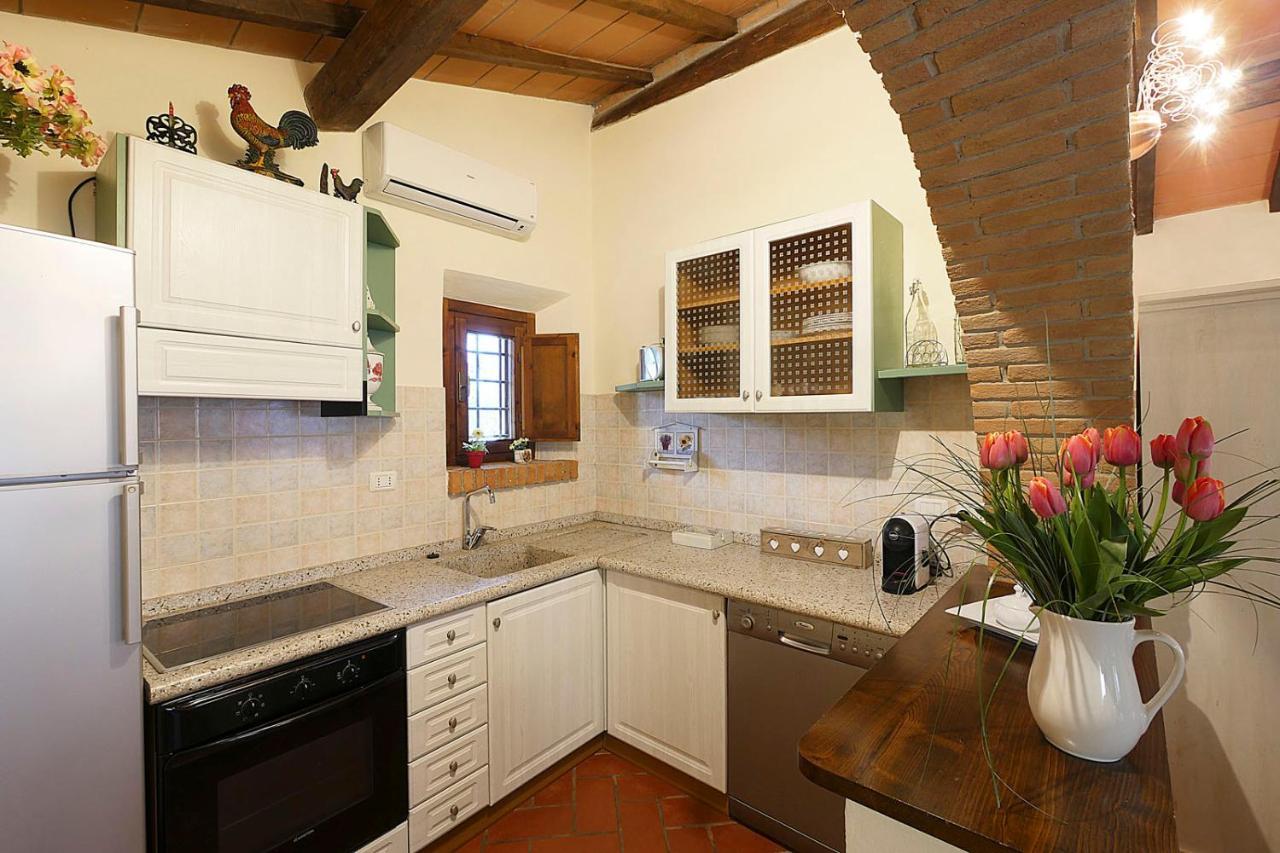 Agriturismo Le Vallette บิบโบนา ภายนอก รูปภาพ
