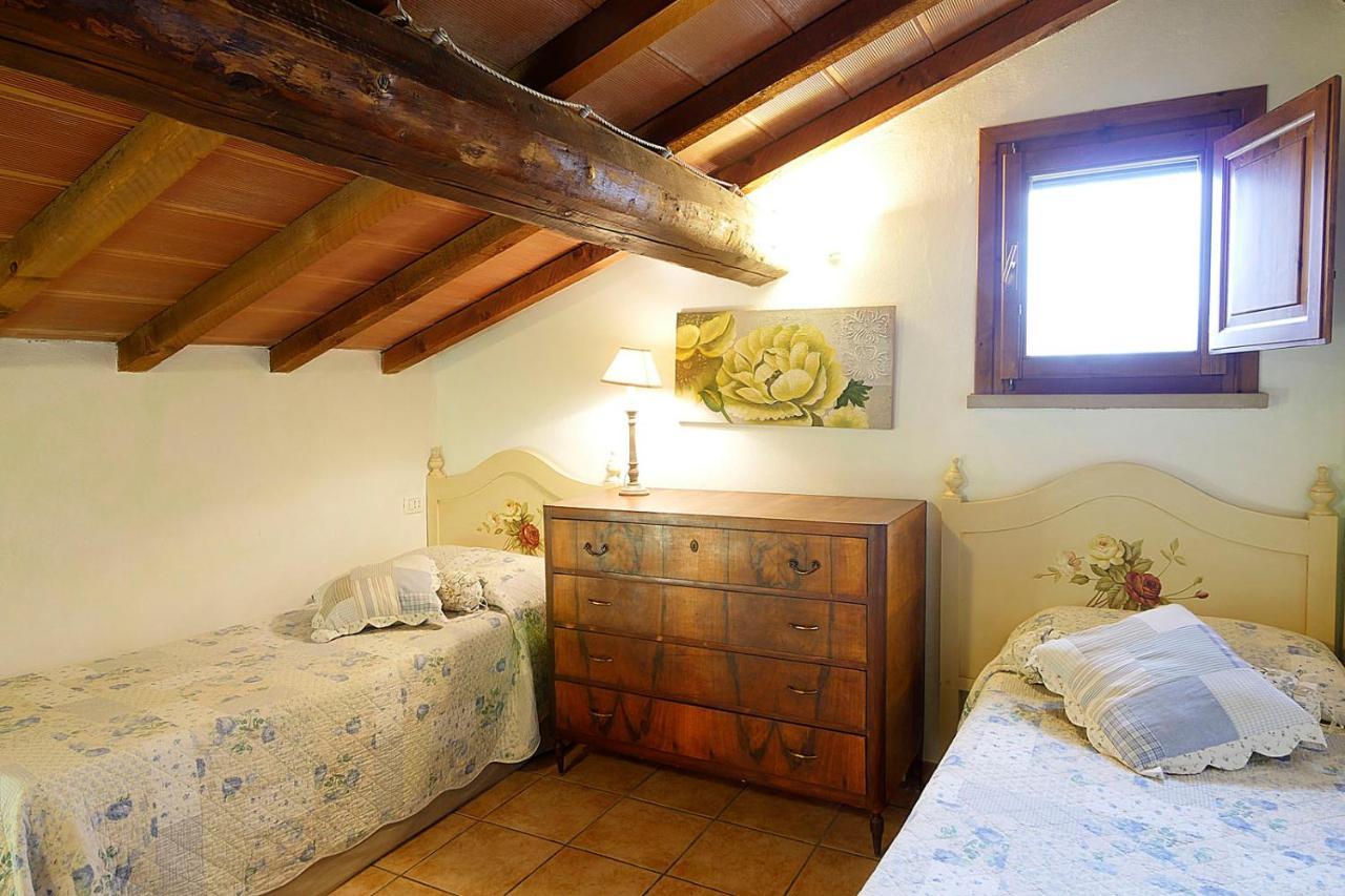 Agriturismo Le Vallette บิบโบนา ภายนอก รูปภาพ