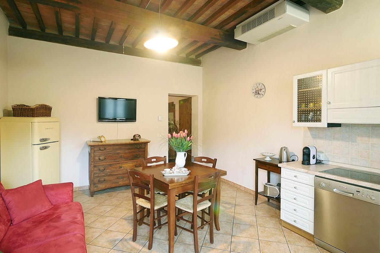 Agriturismo Le Vallette บิบโบนา ภายนอก รูปภาพ