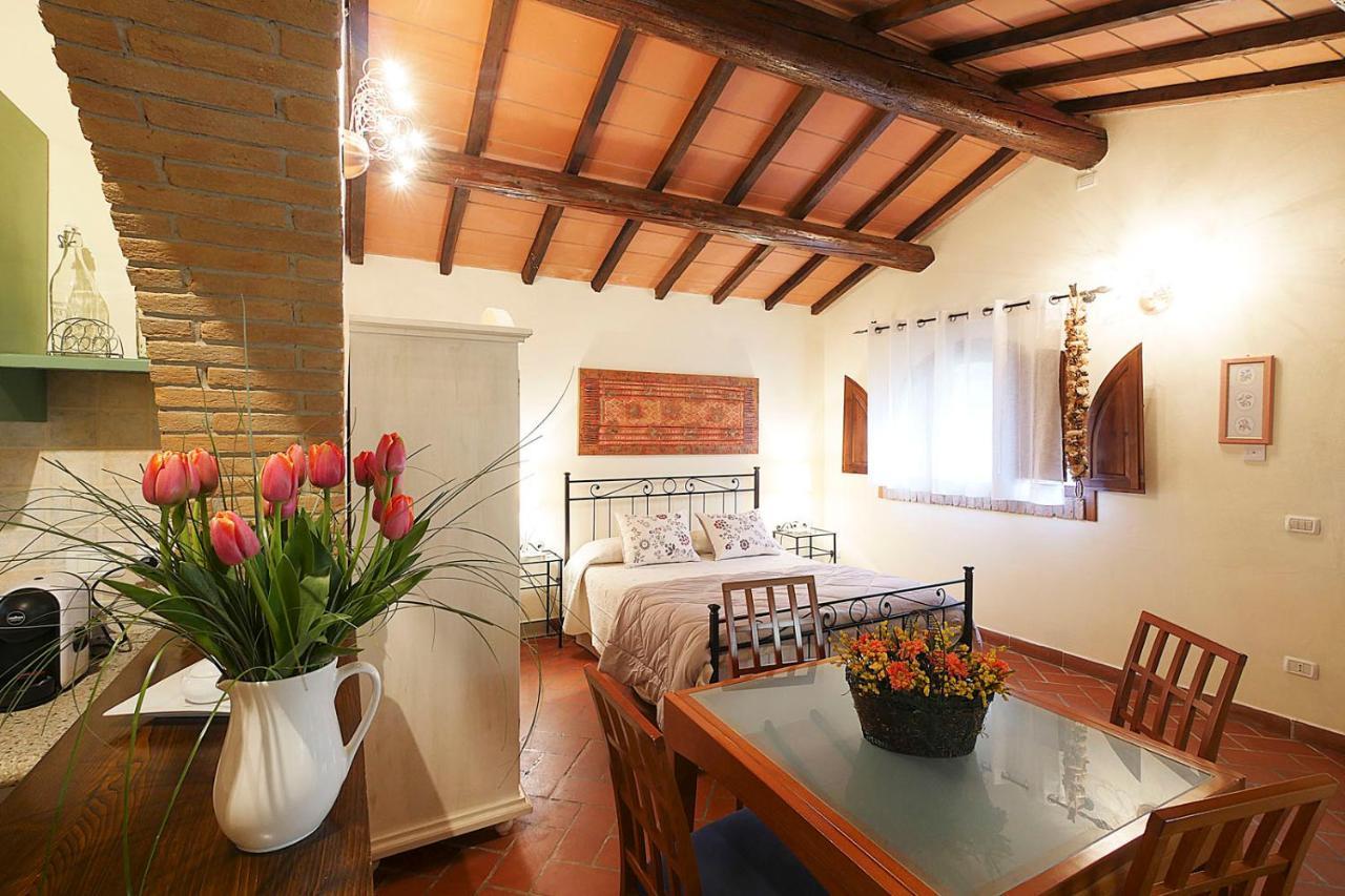 Agriturismo Le Vallette บิบโบนา ภายนอก รูปภาพ
