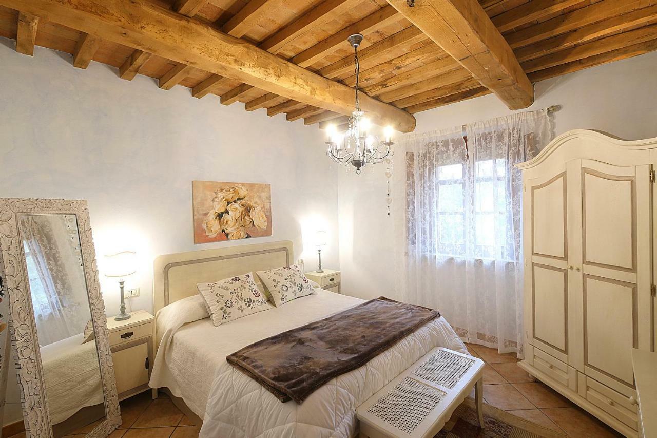 Agriturismo Le Vallette บิบโบนา ภายนอก รูปภาพ